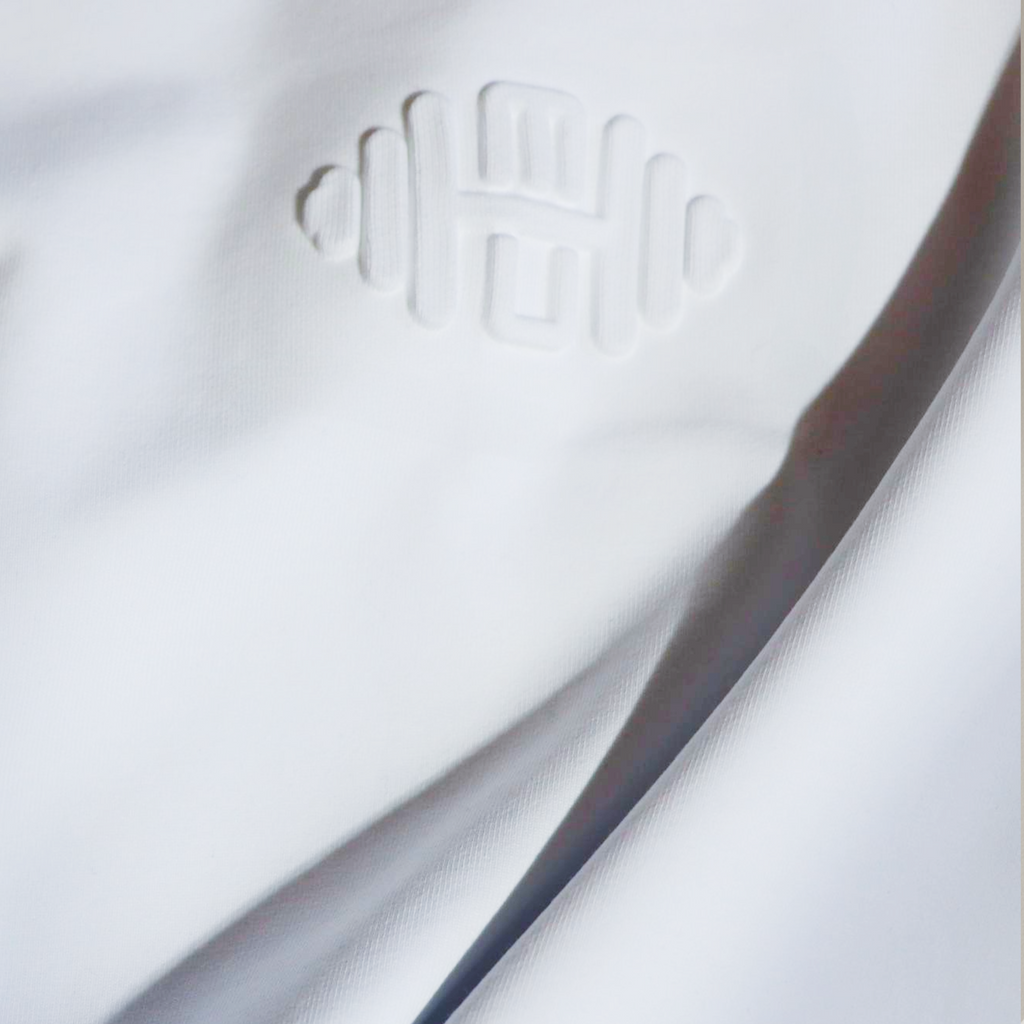 ROUND-EDGED OVERSIZED TEE W1