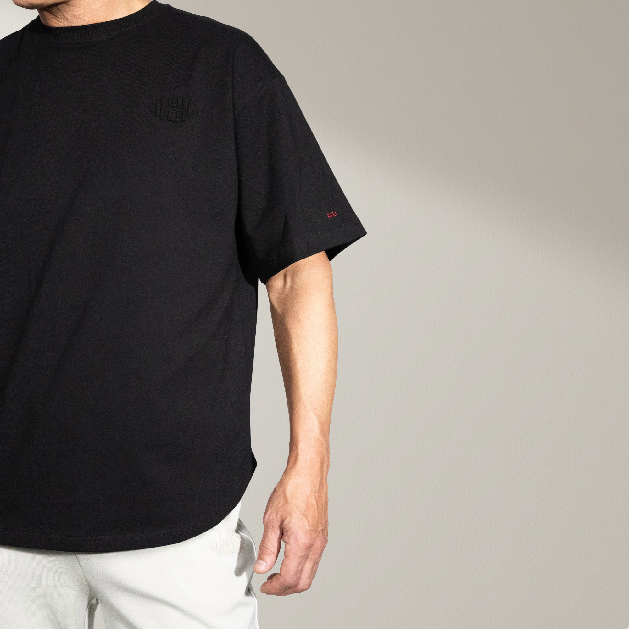 ROUND-EDGED OVERSIZED TEE Z1